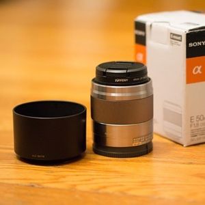 Sony 50mm f/1.8 OSS Prime Lens